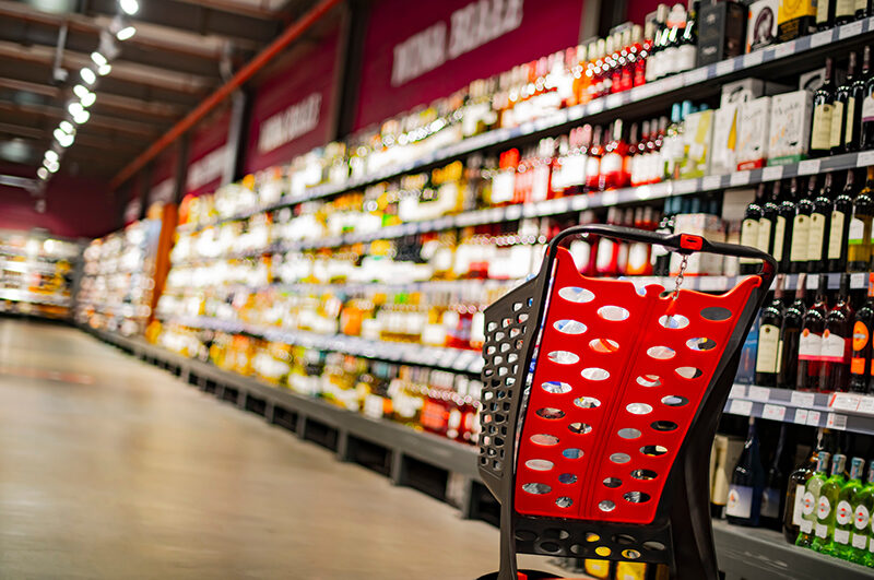 Hipermercados têm alta de 8,6% em vendas | JValério