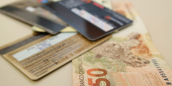 Endividamento reduz novamente no Paraná | JValério