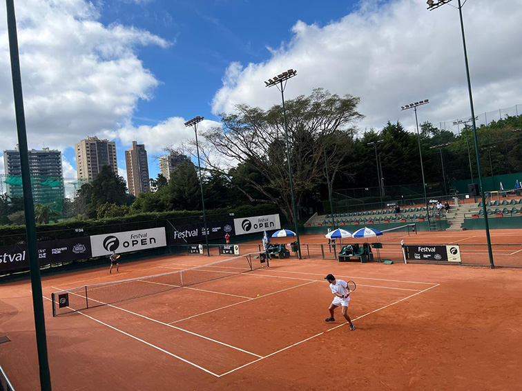 4.º Festval Open reuniu 228 atletas em Curitiba