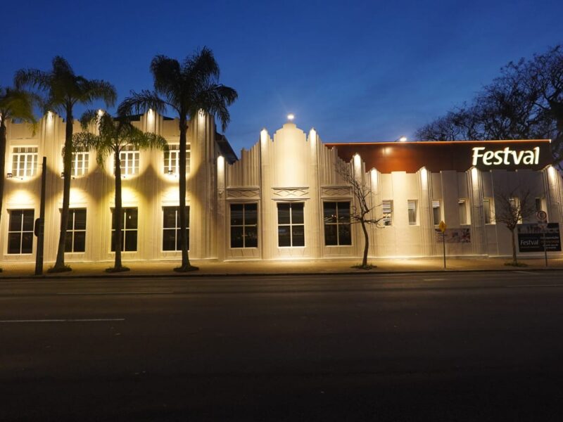 Festval inaugura nova loja na Praça Ouvidor Pardinho e reforça revitalização do Centro de Curitiba