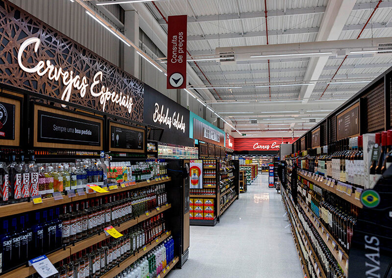 Condor inaugura 70º loja da rede e anuncia planos para a quarta unidade em São José dos Pinhais