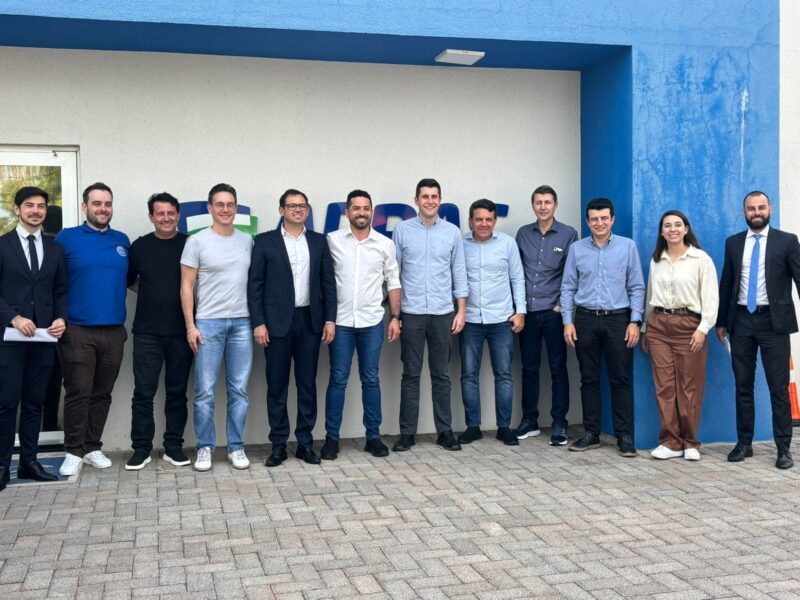 Apras Regional Cascavel realiza reunião com Poderes Executivo e Legislativo